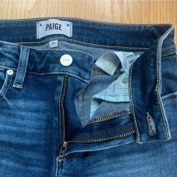 PAIGE Jax Knee Starla Deconstructed Denim Cut Off Shorts Raw Hem 26 - Picture 6 of 13